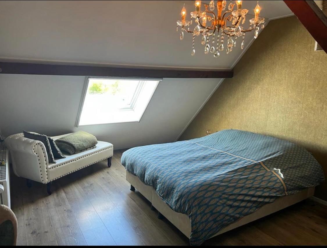 De Stjelp Bed & Breakfast Dongjum Bagian luar foto